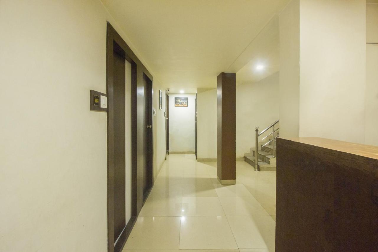 Oyo Hotel Sarovar Grand Kalamboli Luaran gambar