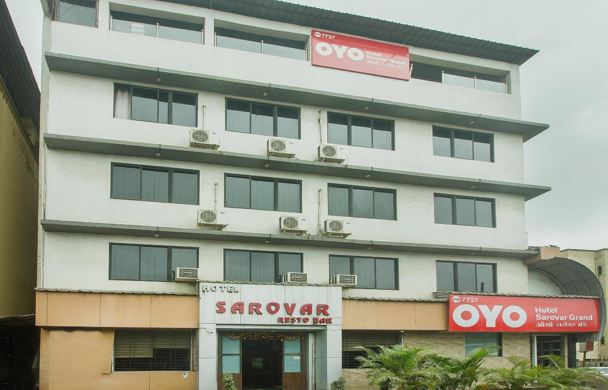 Oyo Hotel Sarovar Grand Kalamboli Luaran gambar